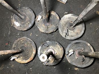 Toyota Hiace Arka Sağ Sol Aks Taşıyıcı Kampana Fren Tablası