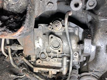 Toyota Hilüx 1990-1994 D Yarım Motor