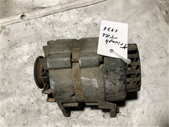 Triumph TR6 1976 Çıkma Şarj Dinamosu