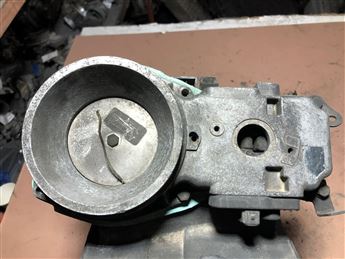 Volkswagen Golf Jetta 1990-1994 Hava Akışmetre 0438121011