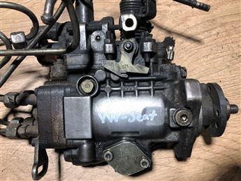 Volkswagen Golf Polo Caddy Vento 1.9 D 1991-2001 Mazot Pompası BOSCH