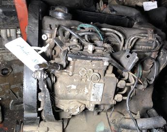 Volkswagen Jetta Golf Passat 1.6 TD 1984-1994 Mazot Pompası 0460494032