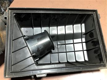 Volkswagen Polo Classic Cordoba Ibiza Hava Filitre Kutusu (Üst)