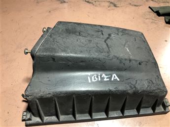 Volkswagen Polo Classic Cordoba Ibiza Hava Filitre Kutusu (Üst)