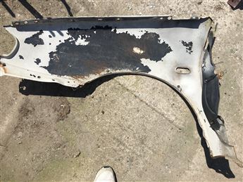 Volkswagen Polo Classic Sağ Ön Çamurluk