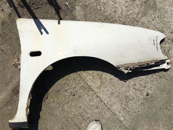 Volkswagen Polo Classic Sağ Ön Çamurluk