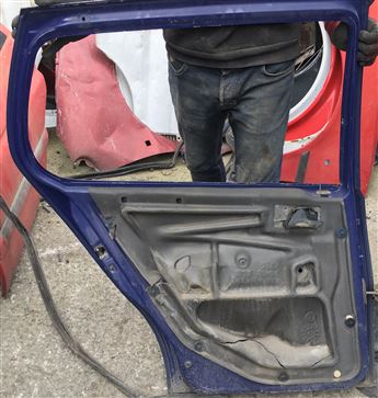 Volkswagen Polo HB 1992-2002 Sol Arka Kapı