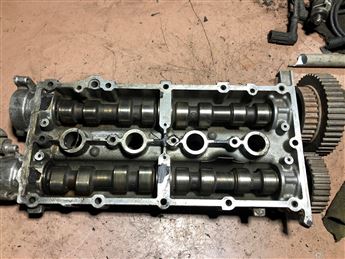 Volkswagen Polo Ibiza Fabia 1.4 16V Eksantrik Mili ve Muhafazası