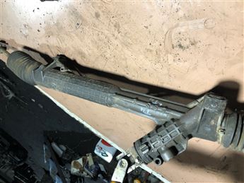 Volkswagen Transporter T4 1990-2003 Direksiyon Kutusu (701422062)