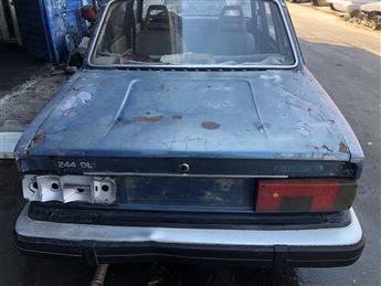 Volvo 240 244 Bagaj Kapağı