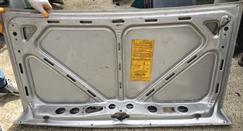 Volvo 850 1993 Çıkma Bagaj Kapağı