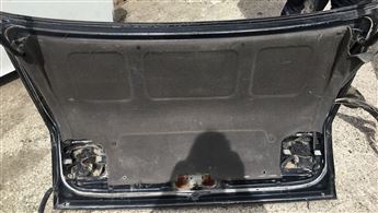 Volvo 850 1995-1998 Çıkma Bagaj Kapağı