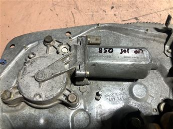 Volvo 850 Sol ÖN Kapı Cam Krikosu
