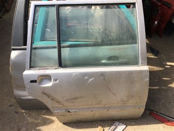 Volvo 940 Çıkma Sağ Arka Kapı