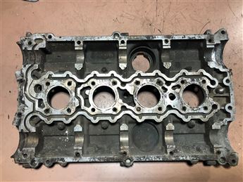 Volvo S40 V40 2.0 1995-2000 Benzinli Külbütör Kapağı