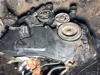 Volvo V40 1.9 Dizel Çıkma Mazot Pompası